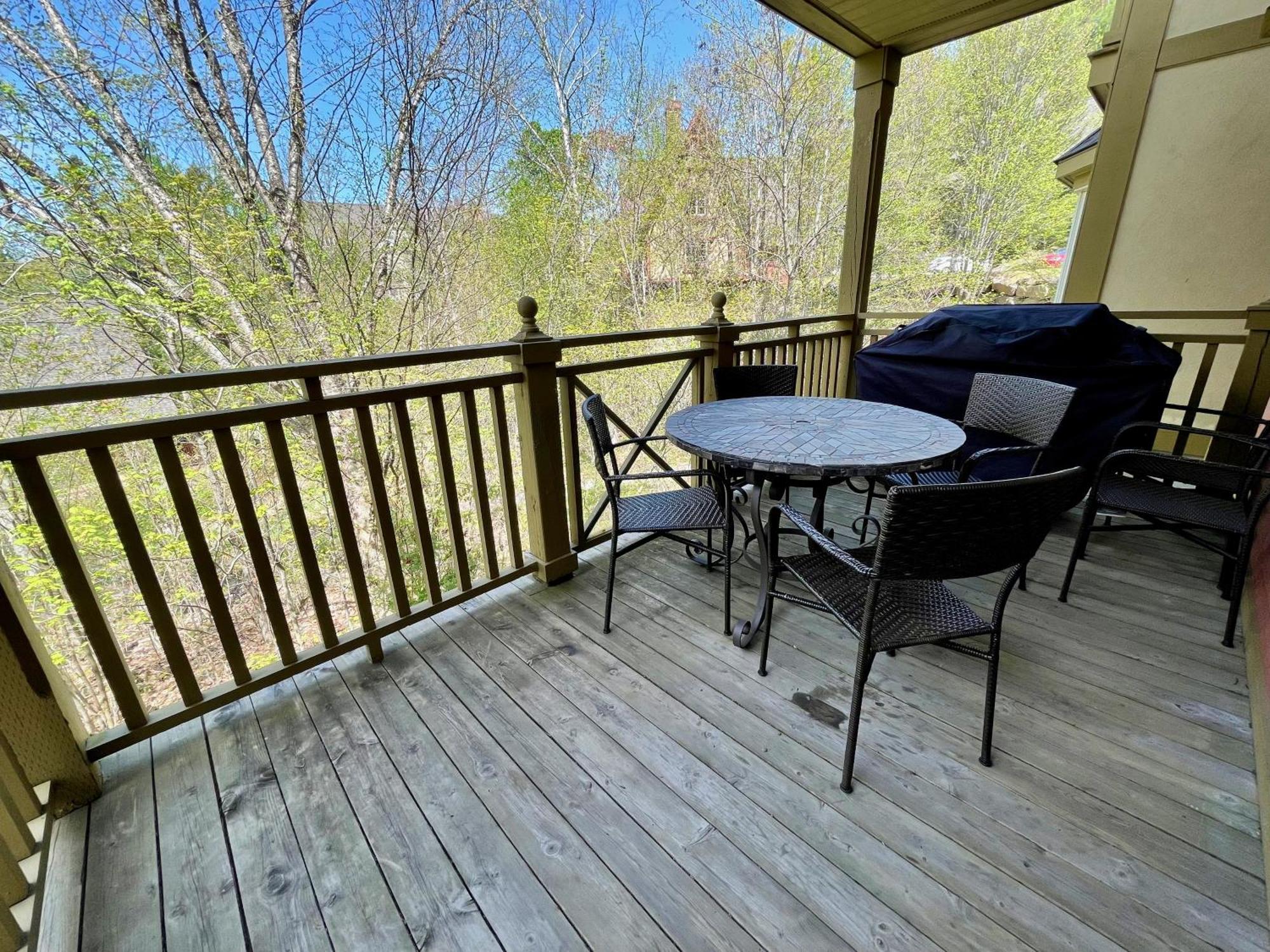 Apartament Le Plateau East By Tremblant Vacations Mont-Tremblant Zewnętrze zdjęcie